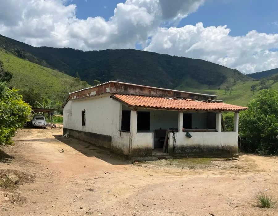 Sítio dos Lírios 1